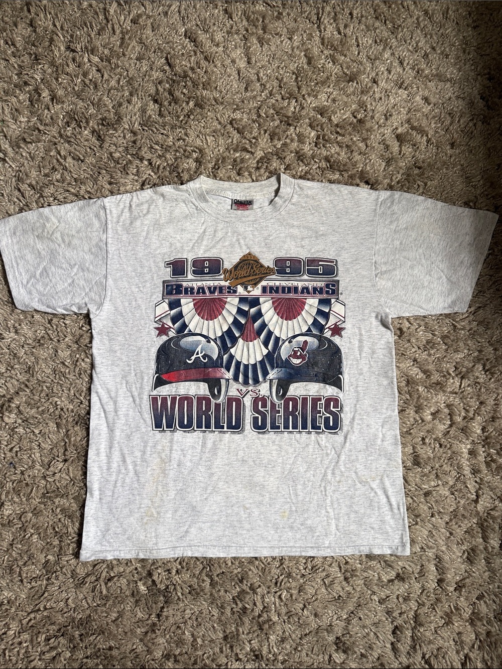 Vintage 1995 World Series Braves vs Indians Oneita Single Stitch Tee L